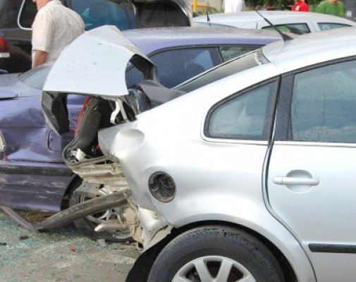 Accident rutier pe strada Cişmelei